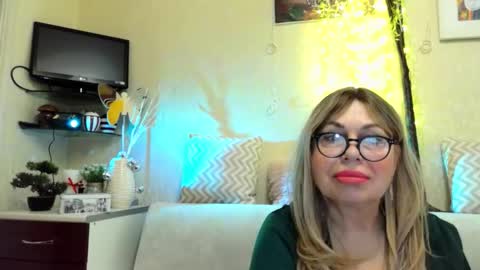 SusiexNoreen online show from February 26, 1:59 am