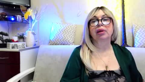 SusiexNoreen online show from March 10, 2:16 am