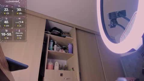 Snapshot of sussan_dream chatting on February 21, 1:28 am Juliana garcia online show from February 21, 1:28 am