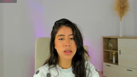 Sussan Monroe online show from February 2, 7:51 am