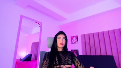Snapshot of sussan_nicolle1 chatting on September 23, 2:09 pm Sussan Nicole online show from September 23, 2:09 pm