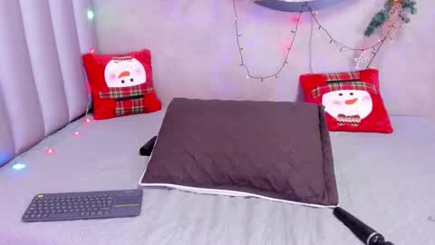 sussanmilf  online show from December 22, 11:40 am