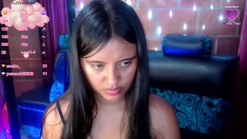 Snapshot of sussy_222 chatting on February 23, 2:51 am susy online show from February 23, 2:51 am