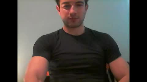 Snapshot of sutromaxx chatting on October 5, 8:18 pm Maximus online show from October 5, 8:18 pm