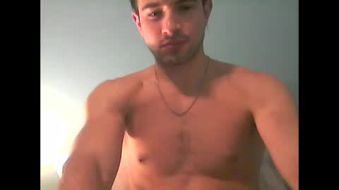 Snapshot of sutromaxx chatting on March 23, 2:48 am Maximus online show from March 23, 2:48 am