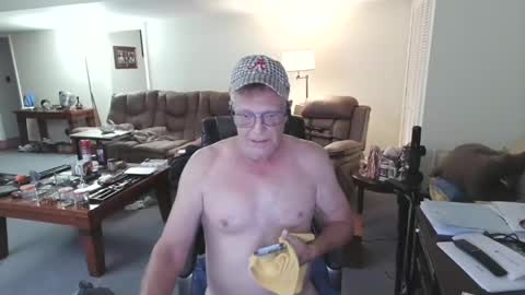 suttond4858 online show from October 26, 4:18 am