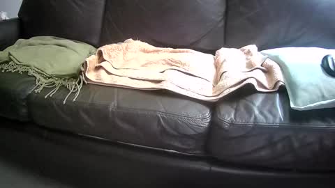 Snapshot of suv1 chatting on September 23, 3:53 am Otto online show from September 23, 3:53 am