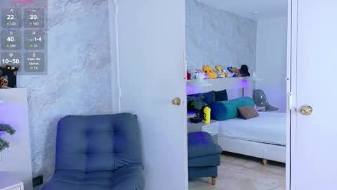 Snapshot of suzan_jane chatting on January 7, 11:51 pm Susan online show from January 7, 11:51 pm