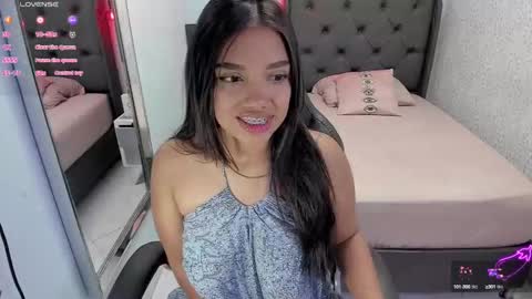 Snapshot of suzetmonaco chatting on September 24, 7:28 pm S U Z E T online show from September 24, 7:28 pm