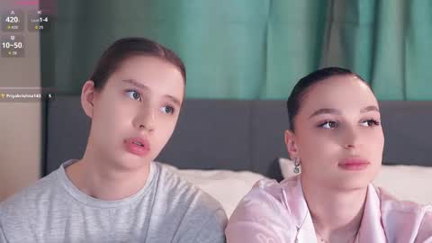 Snapshot of suziegoglia chatting on March 6, 8:22 am Kristanna online show from March 6, 8:22 am