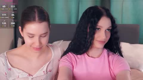 Snapshot of suziegoglia chatting on March 11, 7:36 am Kristanna online show from March 11, 7:36 am