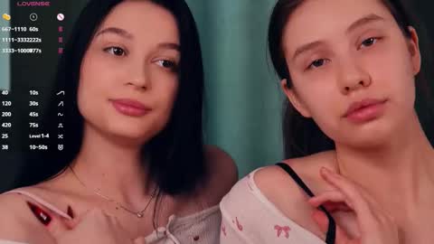 Snapshot of suziegoglia chatting on March 23, 7:12 am Kristanna online show from March 23, 7:12 am