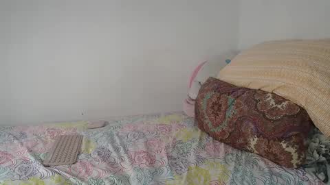 Snapshot of suzyitsstunning23 chatting on September 26, 2:48 am suzy online show from September 26, 2:48 am