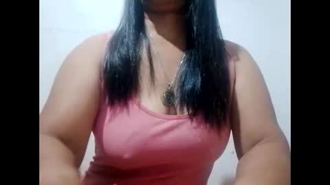 suzzie_hot online show from January 1, 10:35 pm