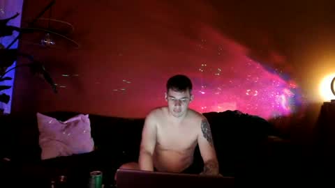 sventwik23 online show from June 20, 10:12 pm