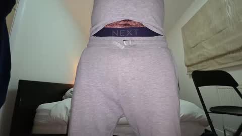 Snapshot of swaainaai chatting on February 21, 8:21 pm swaainaai online show from February 21, 8:21 pm