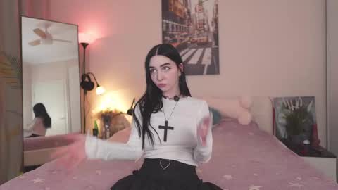 Snapshot of swagdoll chatting on February 20, 7:25 pm Sasha online show from February 20, 7:25 pm