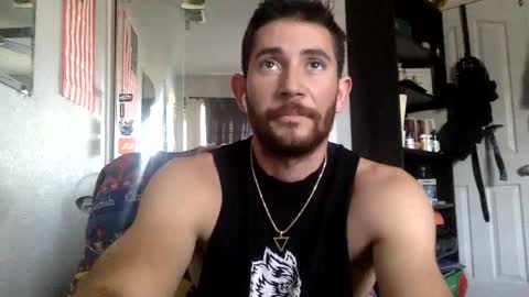 Snapshot of swallowme_97 chatting on September 13, 10:42 pm Dave Late online show from September 13, 10:42 pm