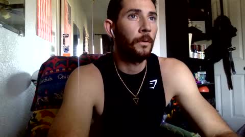 Snapshot of swallowme_97 chatting on September 14, 11:48 pm Dave Late online show from September 14, 11:48 pm