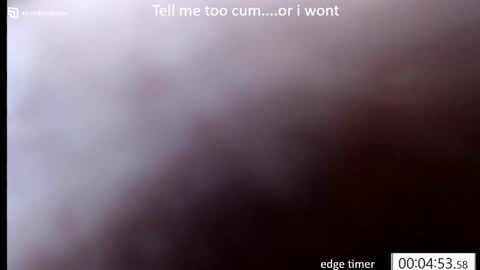 Snapshot of swallowscuum chatting on April 26, 4:43 am CuumsTooMuch online show from April 26, 4:43 am
