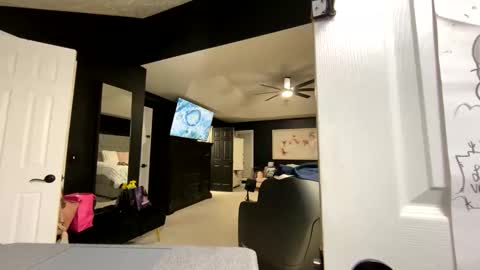 Swapman47 online show from February 12, 5:46 am