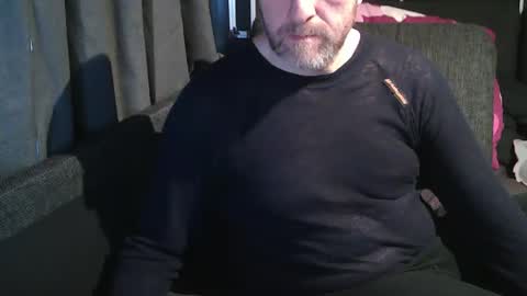 Snapshot of swartarn chatting on February 27, 4:18 pm ArnSwart online show from February 27, 4:18 pm