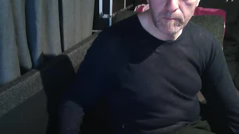 Snapshot of swartarn chatting on May 25, 10:05 pm ArnSwart online show from May 25, 10:05 pm