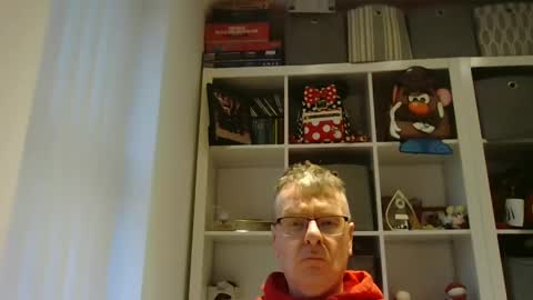swchap1217 online show from February 27, 5:47 pm
