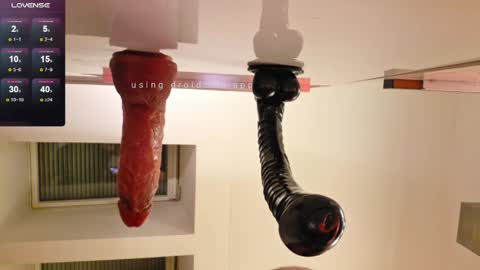 sweaty_hairy_cocks online show from June 7, 10:24 pm