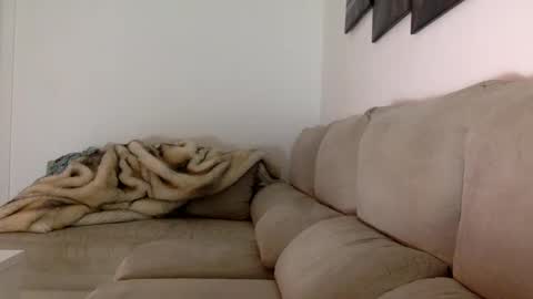 Snapshot of swee788485 chatting on October 18, 7:36 pm ALBA online show from October 18, 7:36 pm