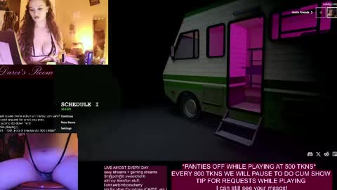 Snapshot of sweeettcherryy chatting on April 14, 6:52 am Cherry B online show from April 14, 6:52 am
