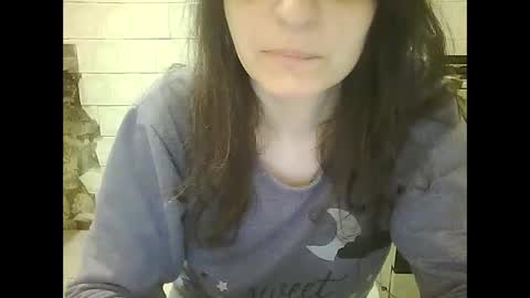 Snapshot of sweet4y0u chatting on April 28, 8:36 pm sweet4y0u online show from April 28, 8:36 pm