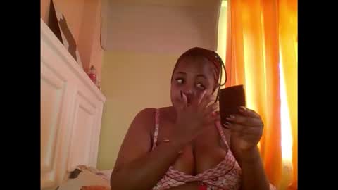 Snapshot of sweet52537 chatting on October 9, 7:06 am sweet52537 online show from October 9, 7:06 am