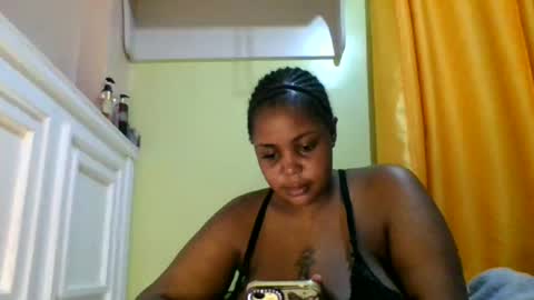 sweet52537 online show from March 18, 6:22 pm