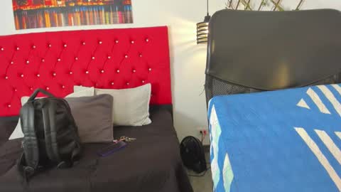 Carolina online show from September 28, 4:45 pm