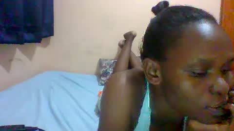 sweet_adora online show from February 9, 6:37 pm