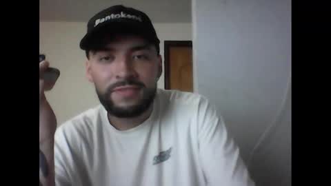 Alejandro online show from December 21, 9:15 pm