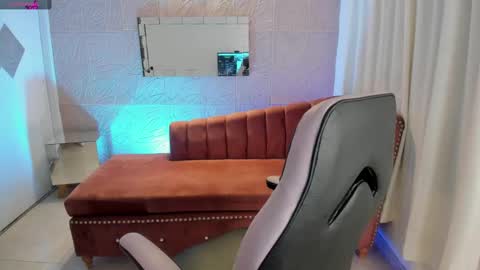 Alice online show from January 25, 1:08 pm