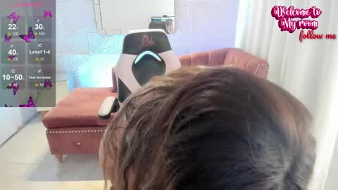 Alice online show from February 10, 2:05 pm