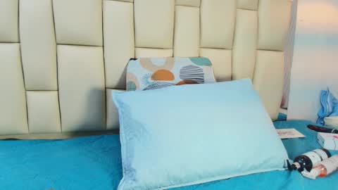 Amye  online show from November 26, 7:15 pm