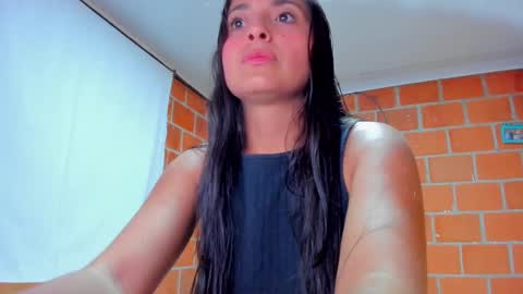 Snapshot of sweet_and_hot_alaia chatting on September 13, 3:28 am sweet and hot alaia online show from September 13, 3:28 am