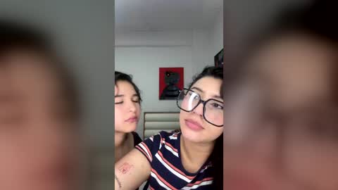 sweet_and_rous online show from July 2, 3:23 am