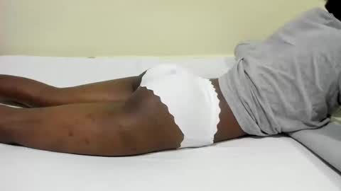 Snapshot of sweet_arya1 chatting on October 10, 8:35 am sweet_arya1 online show from October 10, 8:35 am