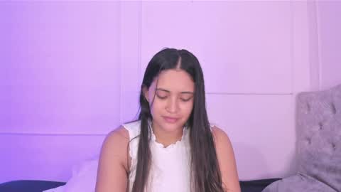 Snapshot of sweet_asheley chatting on April 22, 3:09 am Asheley online show from April 22, 3:09 am