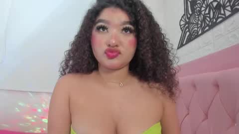 Ashley online show from December 13, 3:00 pm