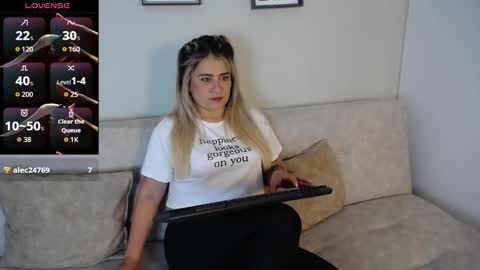 Bella Valery online show from October 23, 9:46 pm