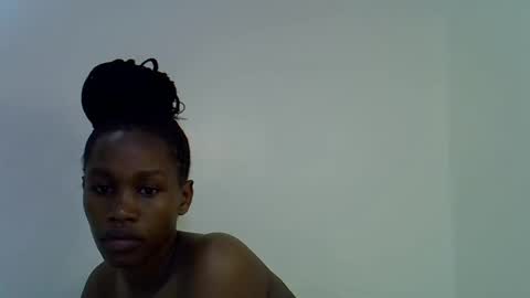 sweet_brown9 online show from September 29, 8:35 pm