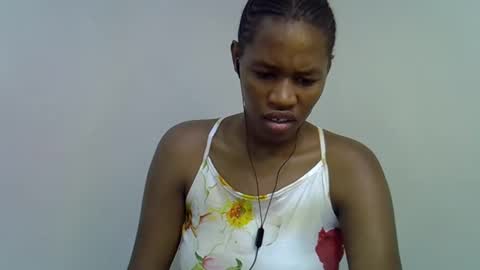 sweet_brown9 online show from October 28, 9:13 am