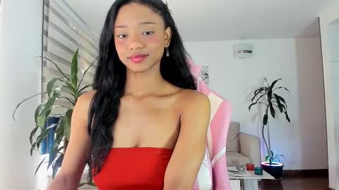 sweet_brunette88 online show from November 2, 3:58 pm
