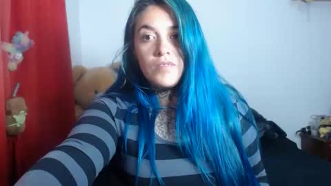 Bubbles online show from May 21, 10:28 pm